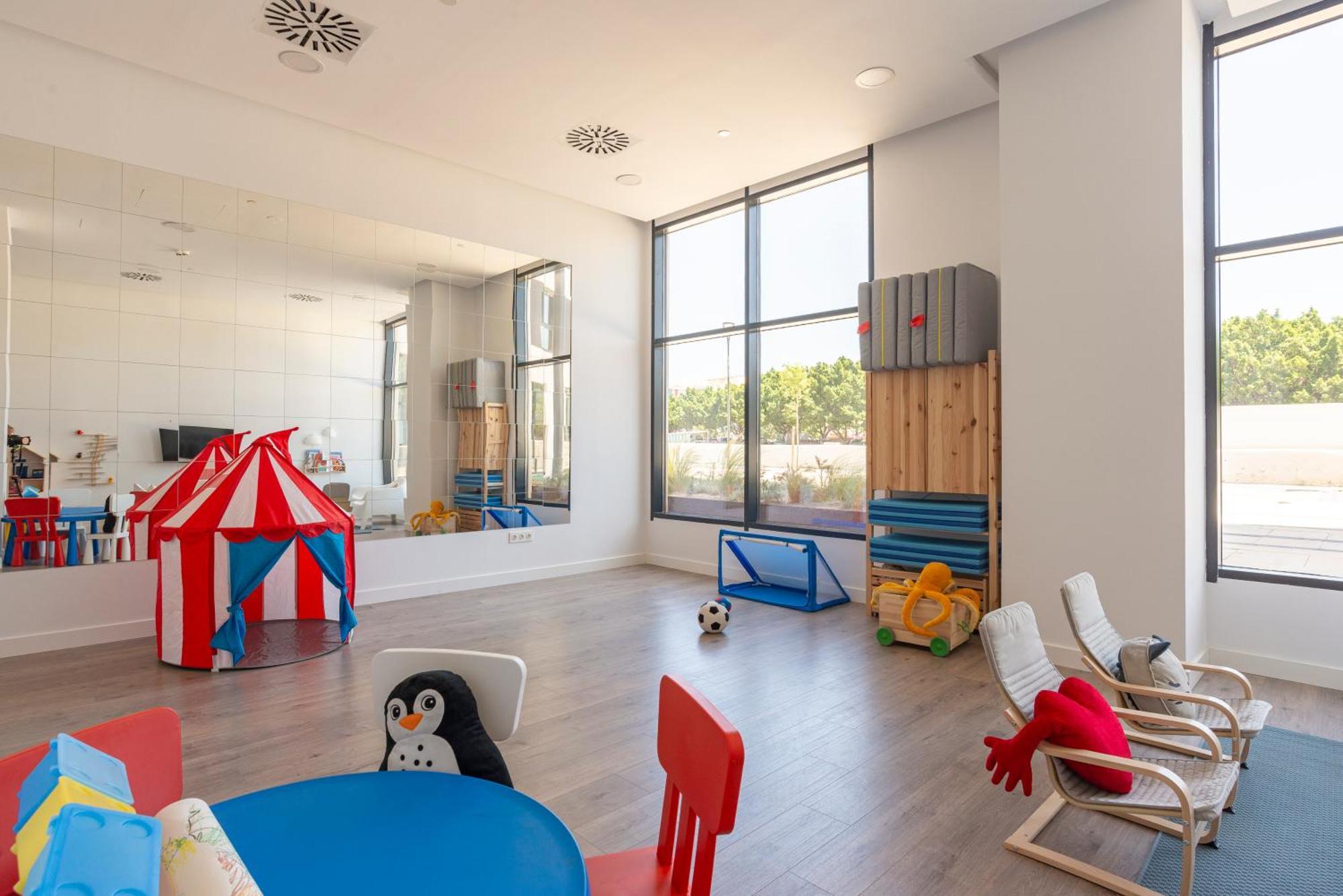 Skyline Rooftop Pool & Coworking By Ele * Málaga