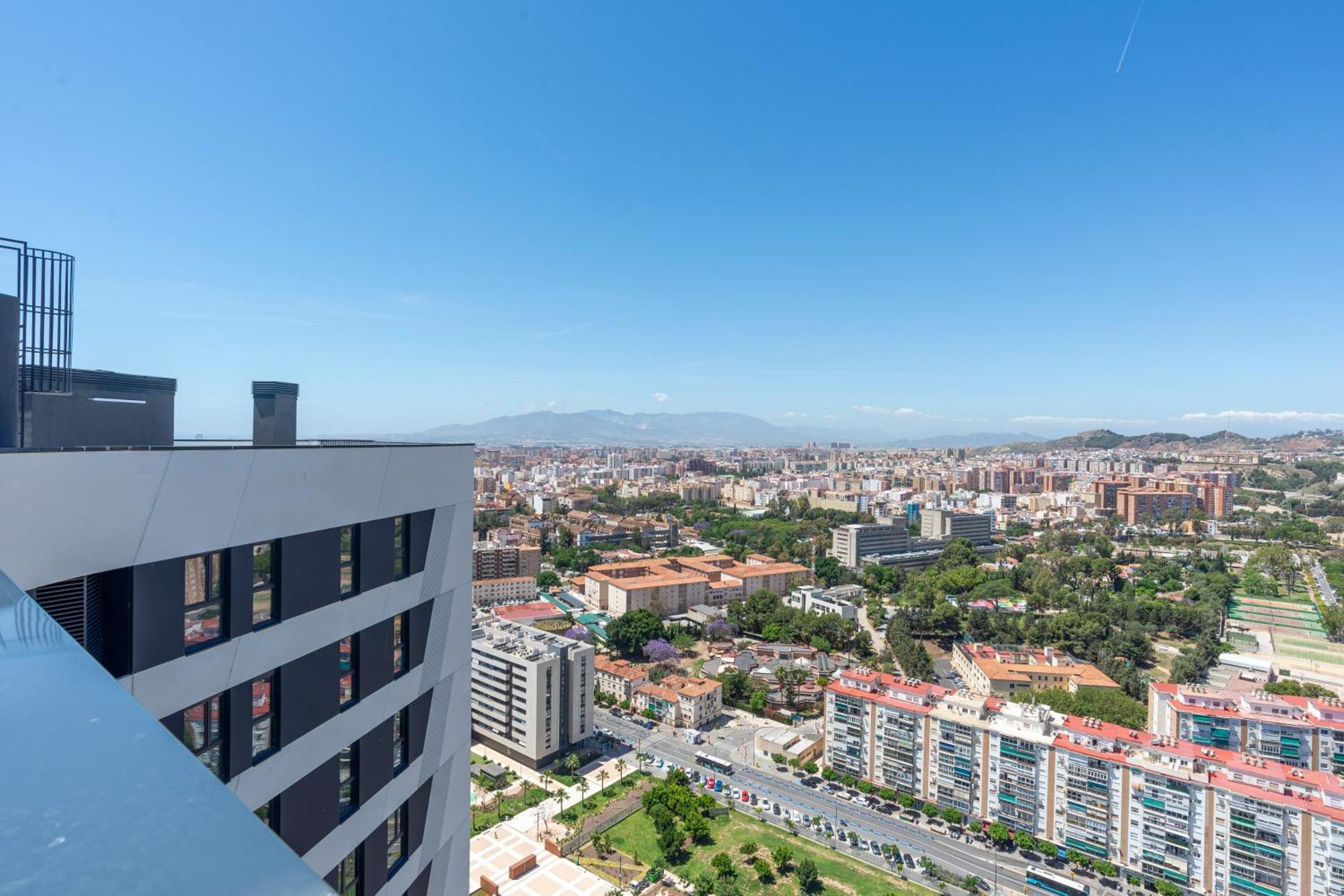 Skyline Rooftop Pool & Coworking By Ele * Málaga