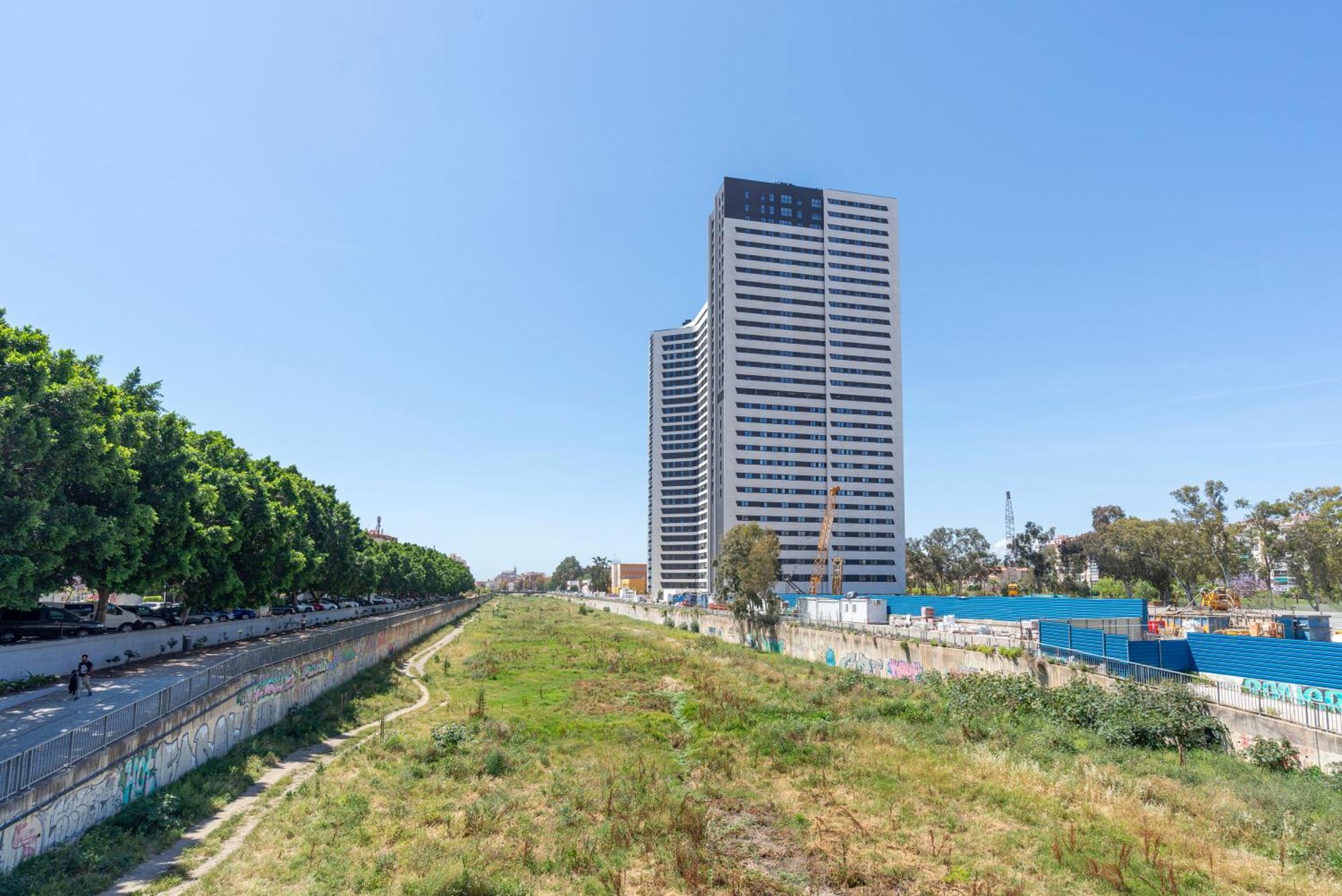 Apartamento Skyline Rooftop Pool & Coworking By Ele *