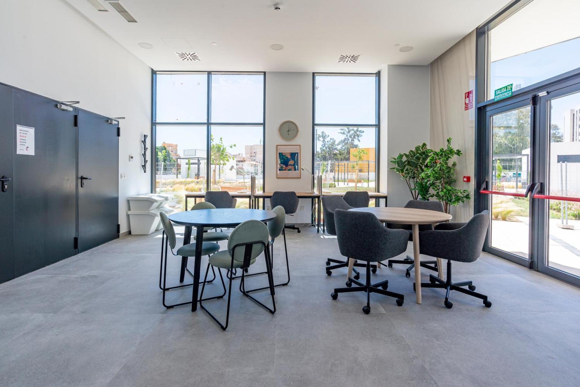 Apartamento Skyline Rooftop Pool & Coworking By Ele Málaga